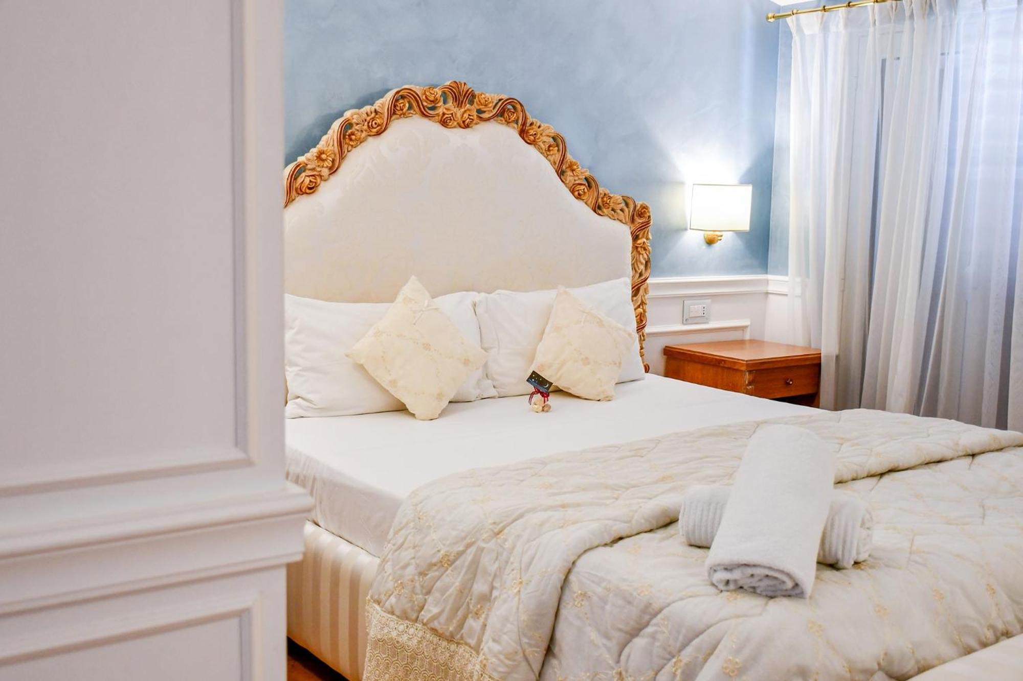 Tesoretto Hotel ポッジャルド エクステリア 写真